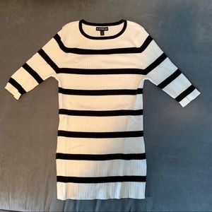 Express Sweaters - • express 3/4 sleeve sweater • Express Sweaters - • express 3/4 sleeve sweater •